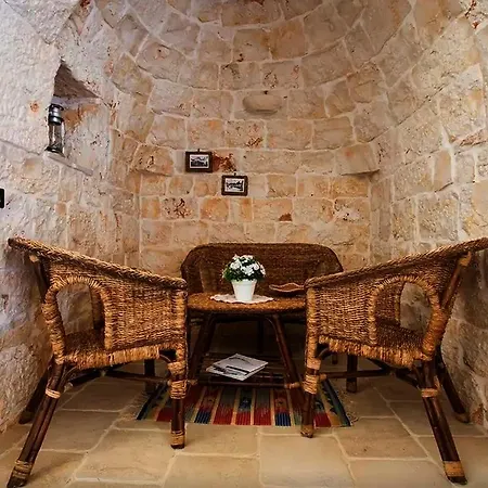 Trullo Bello Villa *